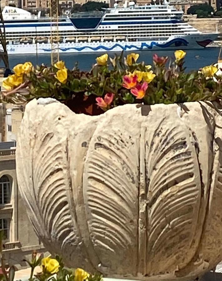 Casa Maria Tereza Bed & Breakfast Cospicua Bagian luar foto