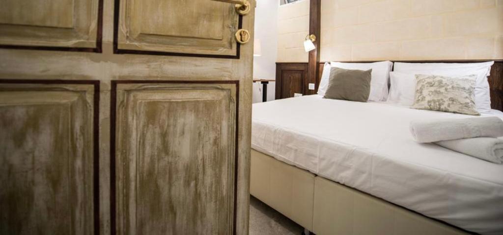 Casa Maria Tereza Bed & Breakfast Cospicua Bagian luar foto