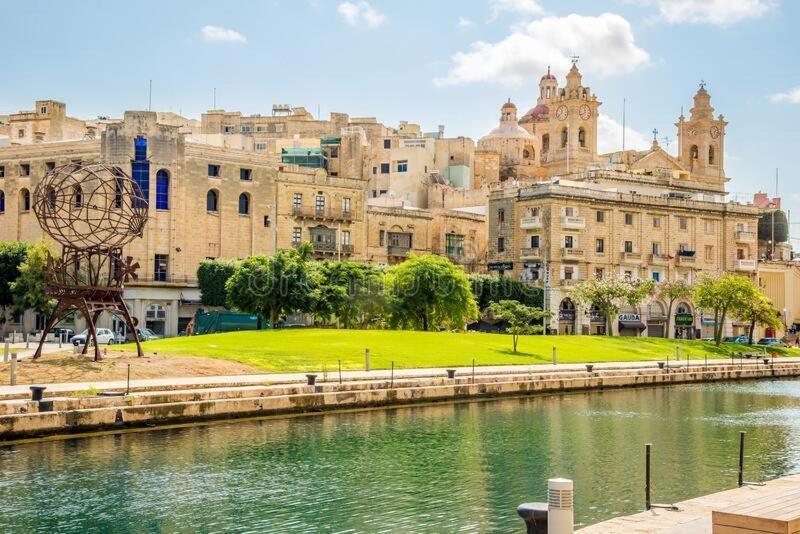 Casa Maria Tereza Bed & Breakfast Cospicua Bagian luar foto