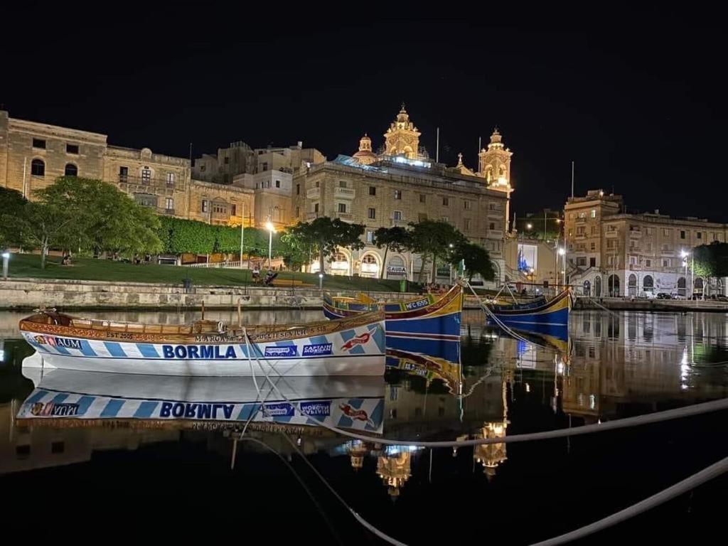 Casa Maria Tereza Bed & Breakfast Cospicua Bagian luar foto