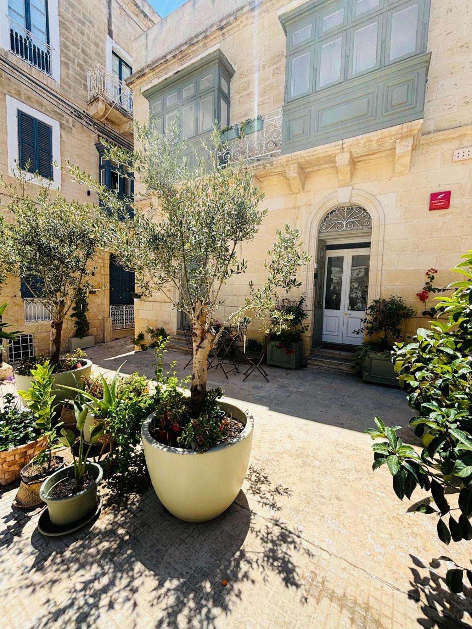 Casa Maria Tereza Bed & Breakfast Cospicua Bagian luar foto