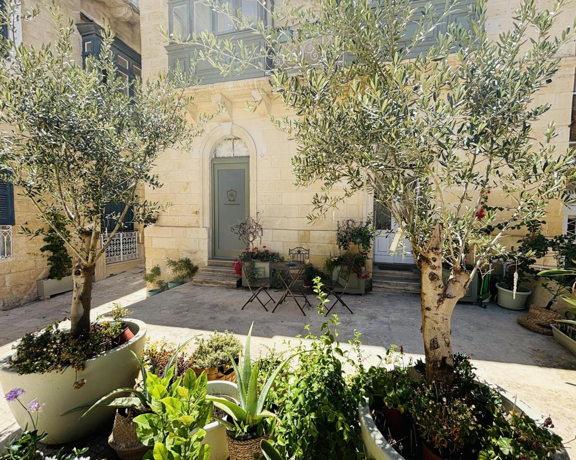 Casa Maria Tereza Bed & Breakfast Cospicua Bagian luar foto